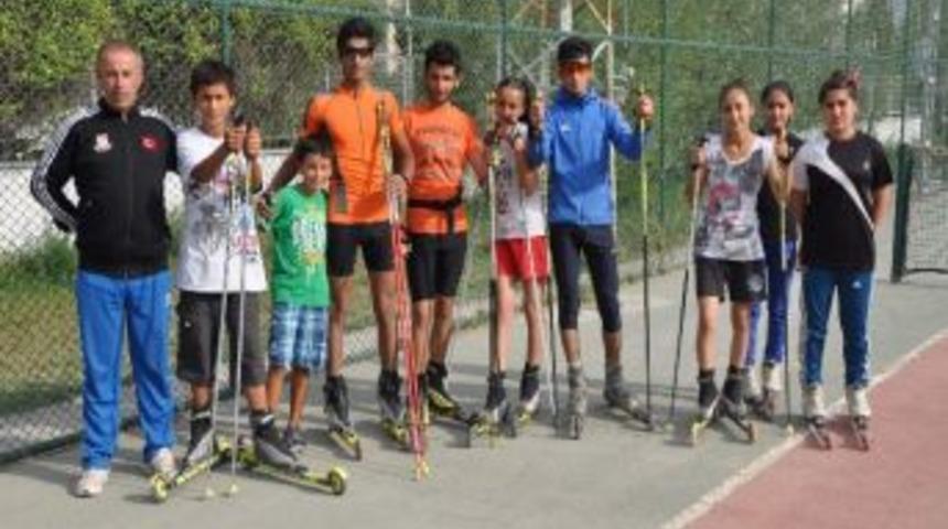 Tekerlekli Kayak&ccedil;ılar Kış Sezonuna Hazırlanıyor