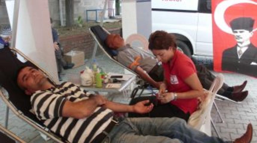 TSO Ile Kızılay Alaplı Şubesi Kan Bağışı Kampanyası D&uuml;zenlendi