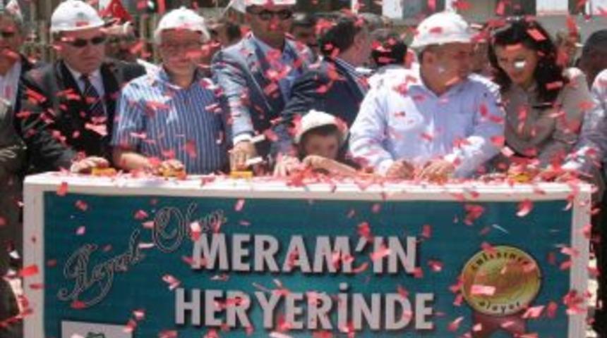 Meram Belediyesi'nin Yeni Hizmet Binasının Temeli T&ouml;renle Atıldı