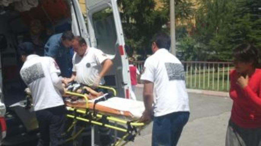 Niğde'de 3. Kattan Düşen Bebeğin Burnu Bile Kanamadı