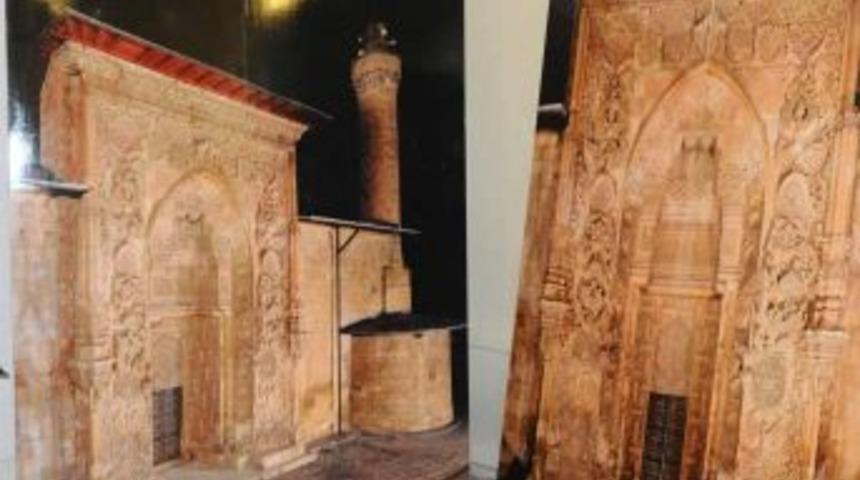 'Cennetin Kapıları' Sergisi Sivas'ta Kalıcı Olarak A&ccedil;ıldı