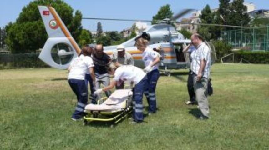 Yılanın Isırdığı Iş&ccedil;i, Orman Helikopteriyle Hastaneye Kaldırıldı