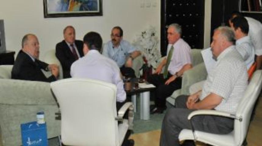 G&uuml;rc&uuml; Rekt&ouml;r&rsquo;den Om&uuml;&rsquo;ye Ziyaret