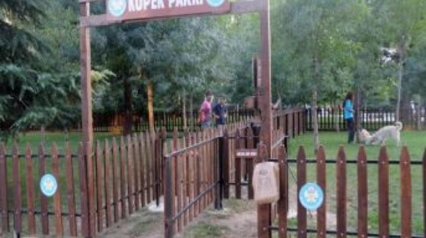 Manisa&rsquo;nın İlk K&ouml;pek Parkı Hizmette