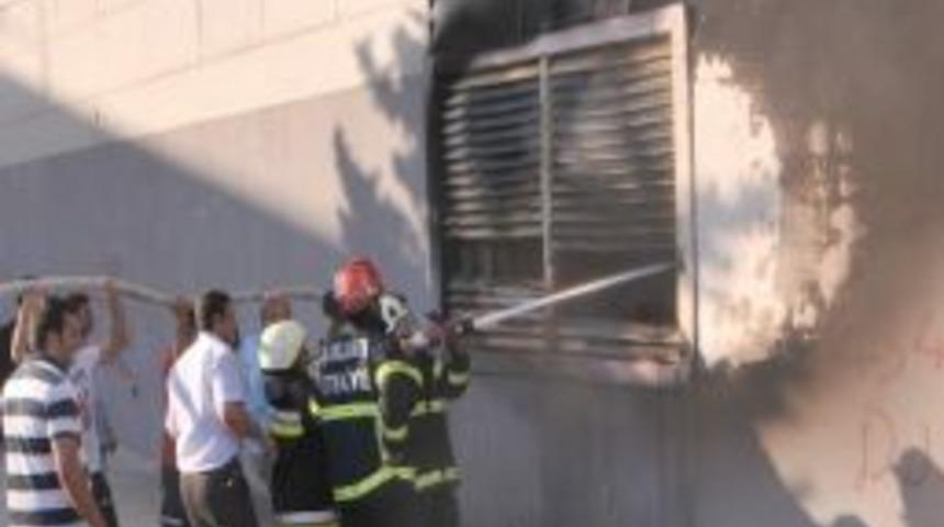 Şanlıurfa&rsquo;da Korkutan Yangın