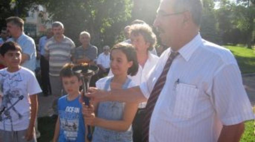 D&uuml;nya Uyum Koşusu Koşucuları L&uuml;leburgaz&rsquo;a Geldi