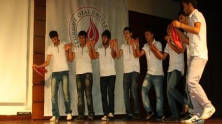 Batman, Hakkari Ve Bitlis&rsquo;ten Gelen 250 &Ouml;ğrenci Sertifikalarını Aldı