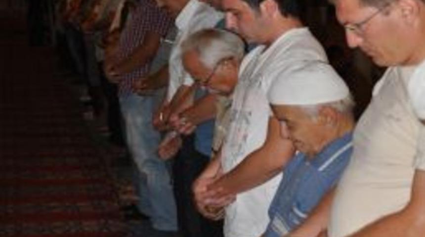 Selimiye&rsquo;de Ramazan'ın Ilk Teravih Namazı Kılındı