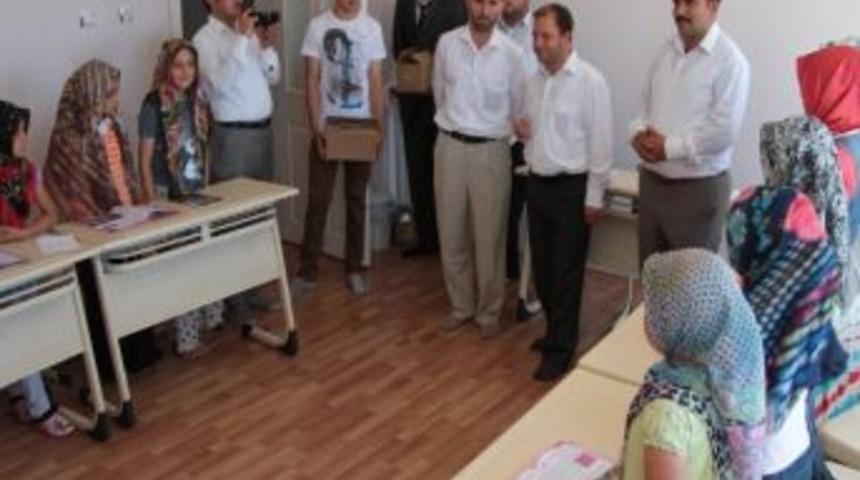 &Ouml;ğrenciler Dondurmayla Serinledi