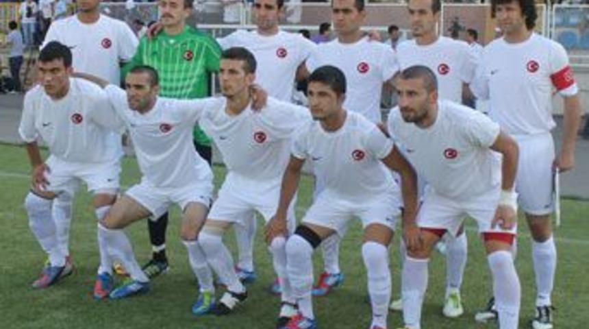 İşitme engelliler finalde