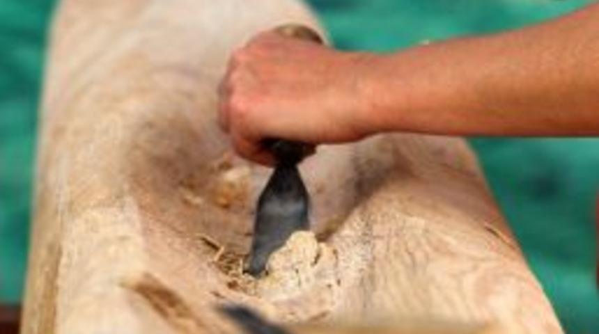 Heykeller Şekillenirken Dostluk Pekişiyor