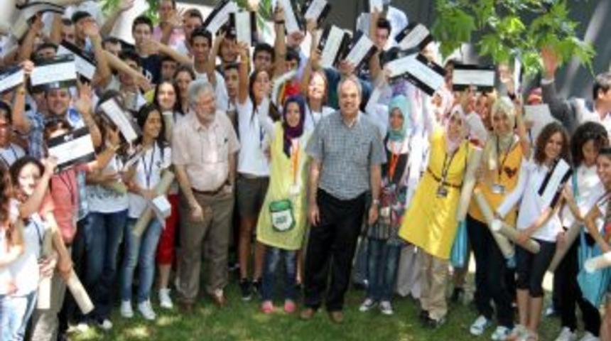 Gen&ccedil; M&uuml;hendis Akademisi Kampı'na Katılan Liseliler Sertifika Aldı