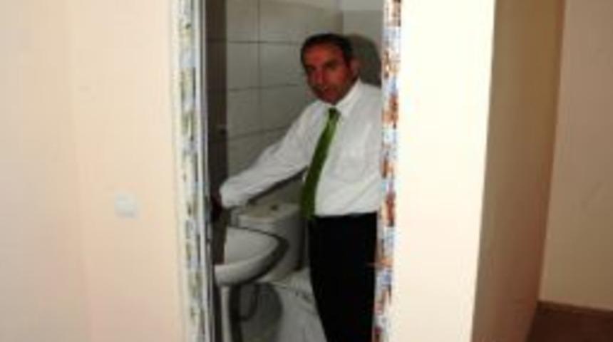 Rekt&ouml;r Battal Yurt İnşaatlarını İnceledi