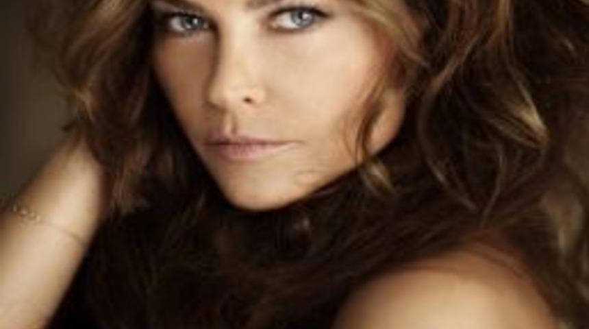 Altın Portakal&rsquo;ın J&uuml;ri Başkanı H&uuml;lya Avşar