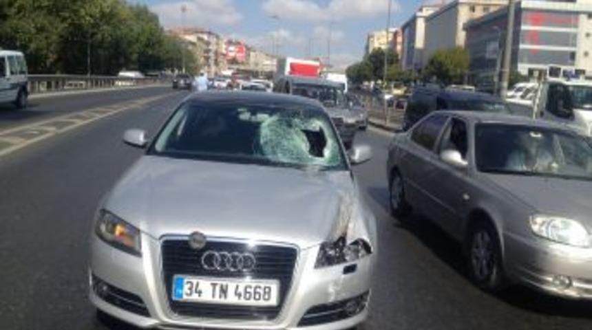 Metrob&uuml;s Yoldan &Ccedil;ıktı