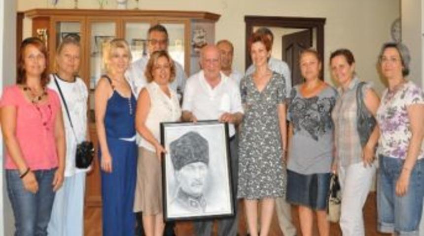 Aliağa'da, Kadınların El Emeği &Uuml;r&uuml;nleri Zeytinli Park İ&ccedil;erisinde Kurulacak Stantlarda Satılacak