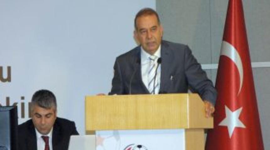 TFF 1. Lig Fikst&uuml;r&uuml; &Ccedil;ekildi