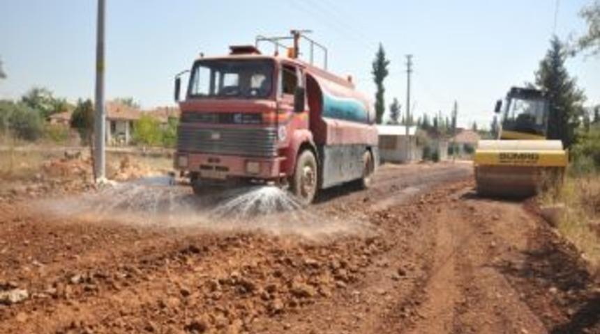 Baraj Mahallesi&rsquo;ne 10 Bin Metre Yeni Yol