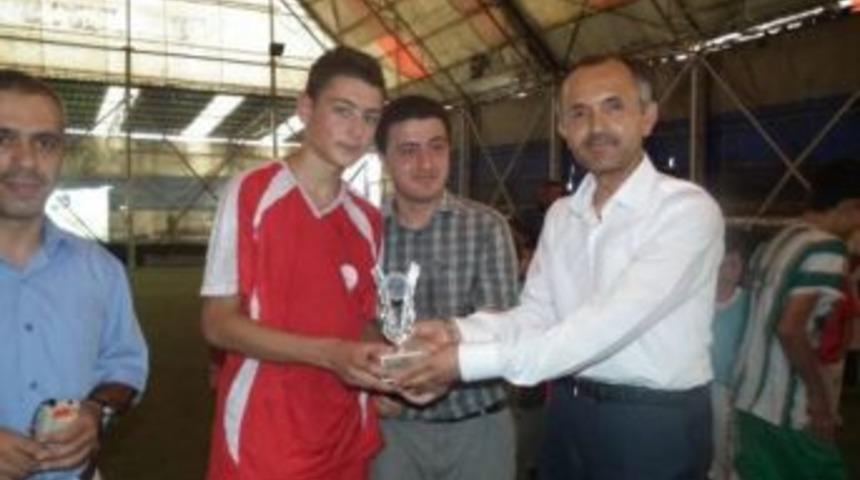 Yaz Kur'an Kursu &Ouml;ğrencileri Futbol Turnuvasında Buluştu