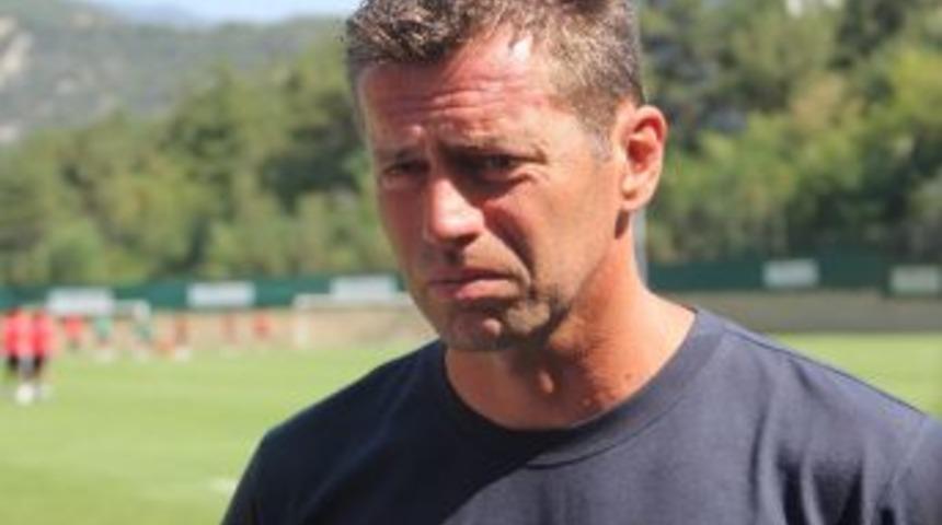 Karab&uuml;kspor, Yeni Sezon Hazırlıklarını S&uuml;rd&uuml;r&uuml;yor