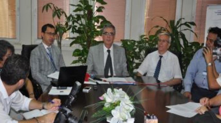 Ege &Uuml;niversitesi Tıp Fak&uuml;ltesi Hekim Adaylarını Bekliyor