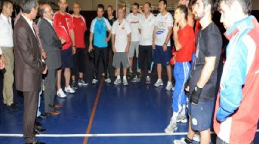 Boks Milli Takımı, Olimpiyatlara Trabzon&rsquo;da Hazırlanıyor