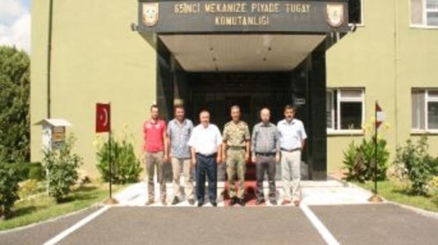 L&uuml;leburgazspor'dan Tugay Komutanı'na Ziyaret