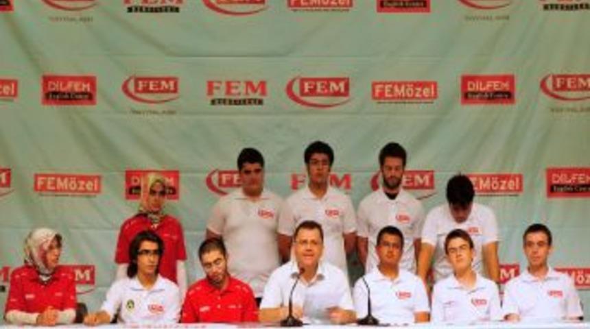 LYS Birincileri FEM'den