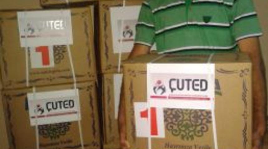 ÇUTED Üyeleri Ramazan Kumanyası Dağıttı