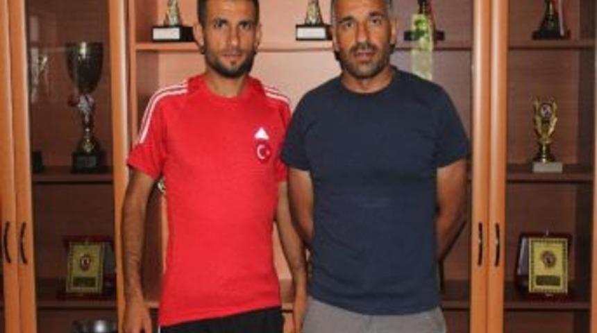 Milli Atlet Vedat G&ouml;nen Ağrı Tarihinin Rekorunu Kırdı