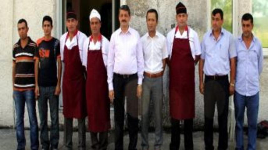 Belediye Aşevinden 800 Kişiye Yemek