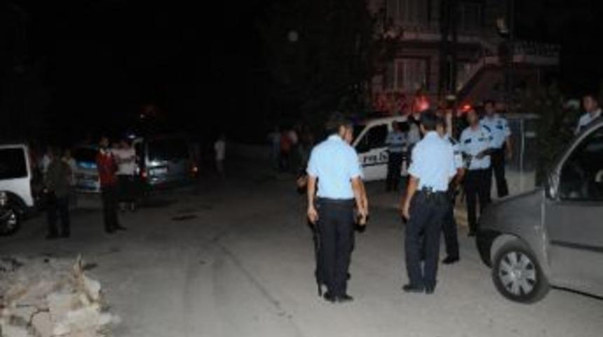 Bursa'da Kavga Eden Aile Karakolu Bir Birine Kattı: 6 Yaralı