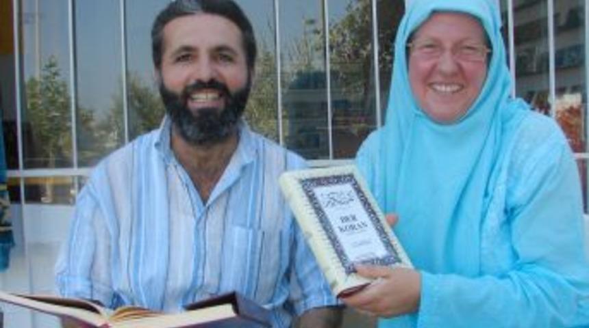 Alman Sosyolog Her Yıl 4 Hatim Yapıyor