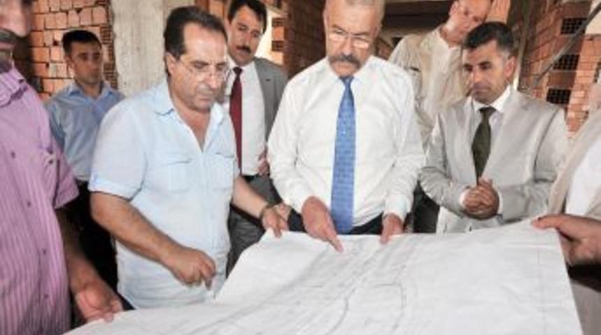 Hayırseverlerin Desteğiyle Okul A&ccedil;ığı Gideriliyor