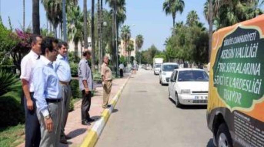 Yoksullara Iftar G&ouml;t&uuml;recek Ara&ccedil;lar Uğurlandı