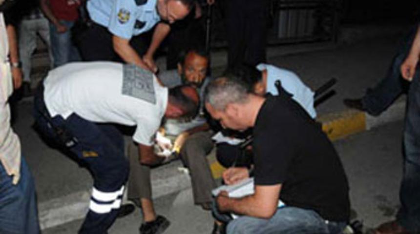 Yeni evli &ccedil;ift kavgası: 5 yaralı