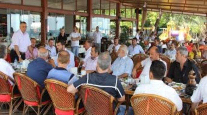 Kocaelili Otob&uuml;s&ccedil;&uuml;ler İlk Toplantılarını Karam&uuml;rsel'de Ger&ccedil;ekleştirdi