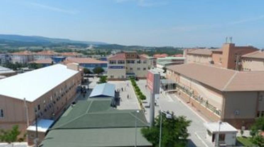 &Ccedil;om&uuml; Tıp Fak&uuml;ltesi Taşınıyor