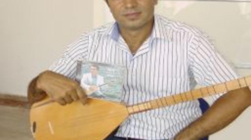 Fethiyeli Adem Kazan &ldquo;s&uuml;rmelim&rdquo; Alb&uuml;m&uuml;n&uuml; &Ccedil;ıkardı