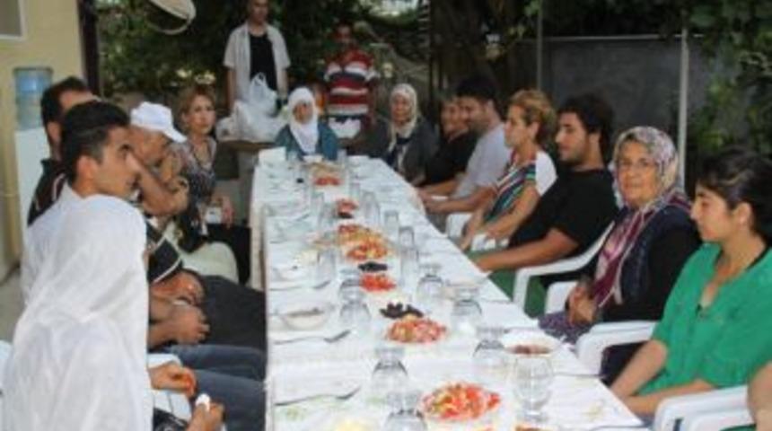 Kaymakam Y&ouml;nden&rsquo;den Evinde İftar Yemeği