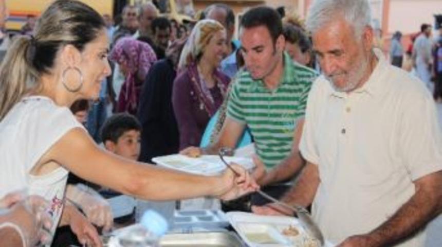 D&ouml;şemealtı&rsquo;nda İlk İftar