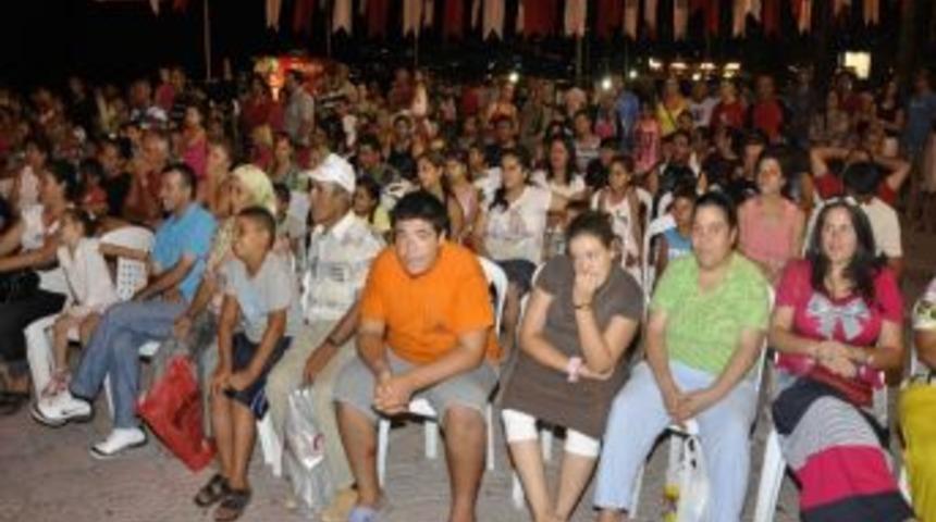 Kuşadası Belediyesi&rsquo;nden Geleneksel Ramazan Eğlenceleri