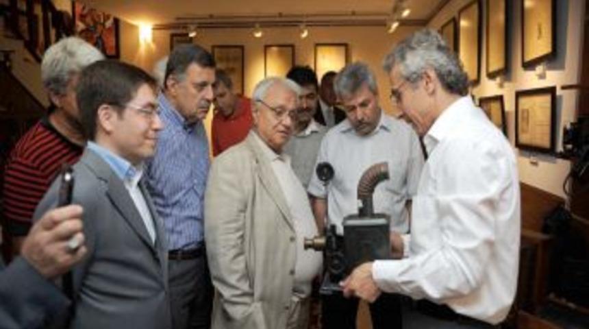 Asırlık Iletişim Ara&ccedil;ları Bu Sergide