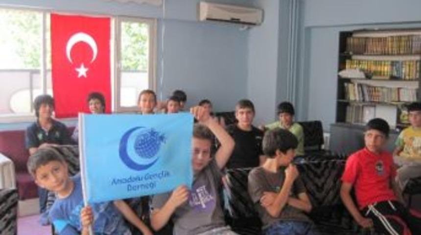 Anadolu Gen&ccedil;lik Derneği Yaz-etkinliklerini Tamamladı