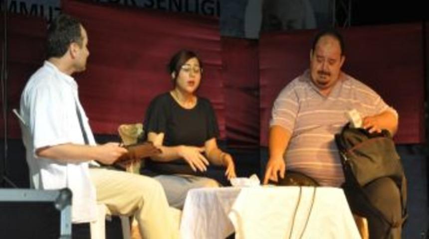 &ldquo;t&uuml;rkiye&rsquo;deki Gaflar Ve Saflar &rdquo; B&uuml;y&uuml;k İlgi G&ouml;rd&uuml;