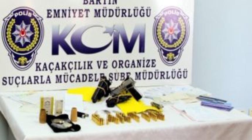 Su&ccedil; &Ouml;rg&uuml;t&uuml; &Ccedil;etesinden 4 Kişi Tutuklandı