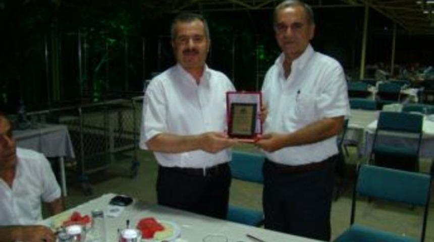 Soma Vergi Dairesi M&uuml;d&uuml;r&uuml; Tuğcu&rsquo;ya Stso&rsquo;dan Veda Yemeği