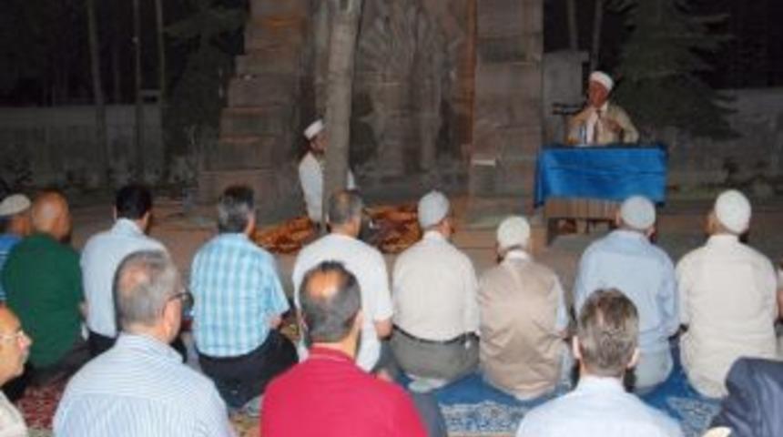 Tarihi Namazgah&rsquo;ta 800 Yıllık Gelenek Canlandı