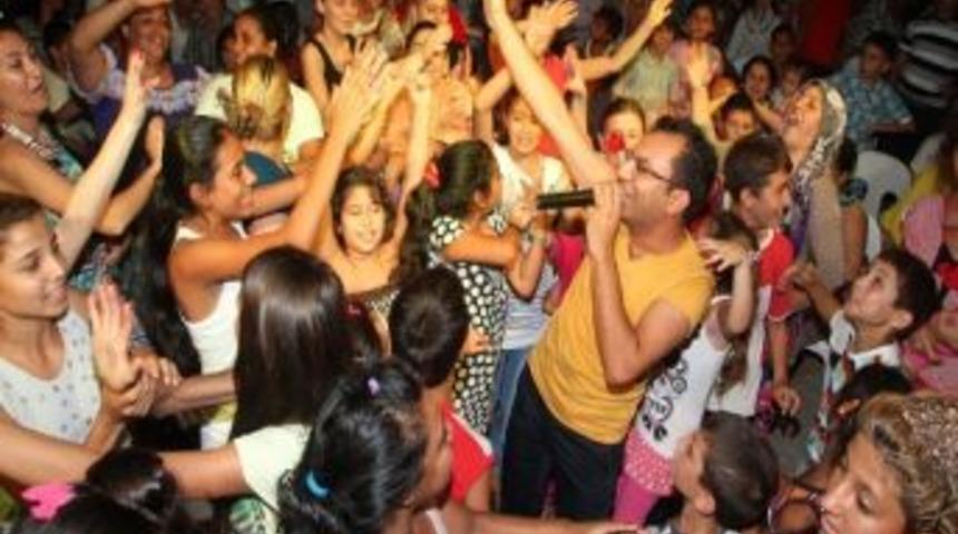 Konak'ta Ramazan Eğlenceleri Gecenin İlerleyen Saatlerine Kadar S&uuml;r&uuml;yor