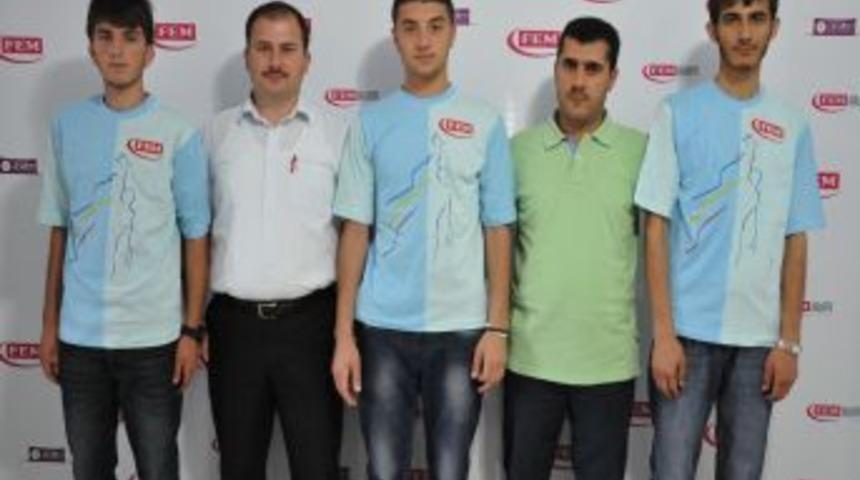 Bing&ouml;l Fem Dershanesi, Sınavlardaki Başarısını S&uuml;rd&uuml;rd&uuml;